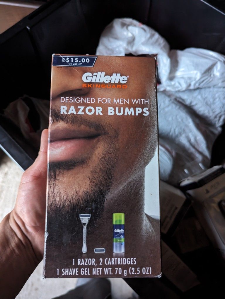 Razor And Shave Gel