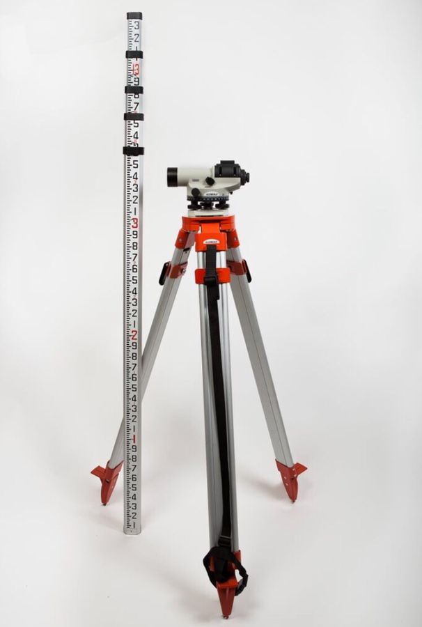 Level Transit with Tripod and staff rod. New! Free training
