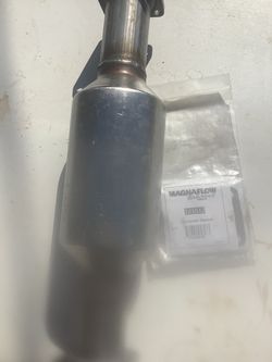 Magna flow cap