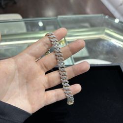 10k Gold Diamond Bracelet