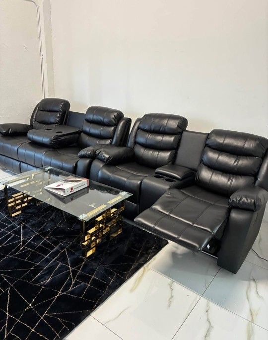 Sofa and Loveseat 🚚