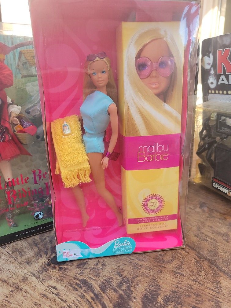 Malibu Barbie 2001