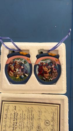 Bradford Exchange Disney Winnie the Pooh Honeypot Adventures Ornaments COA Set 5
