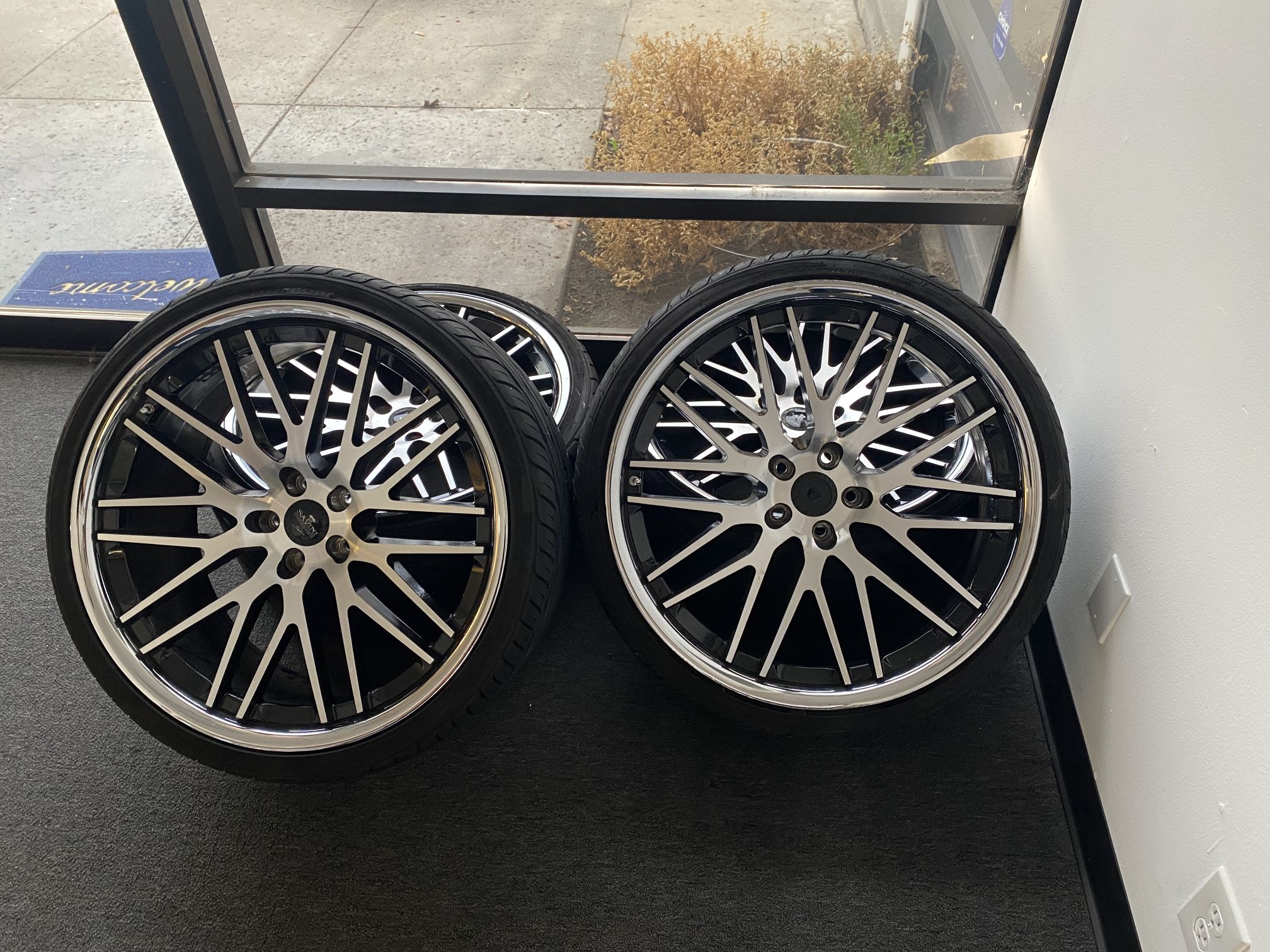5x114.3 Savini Wheels