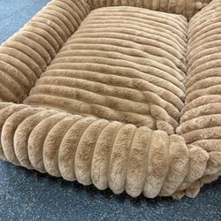 Furry Dog Bed Size L, 36*27”, 