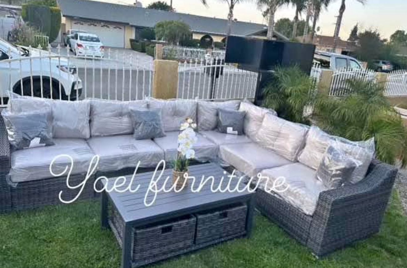 Brand New Patio Outdoor Furniture Set