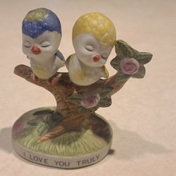 Beautiful Vintage George Good Josef Original Bird Figurine 