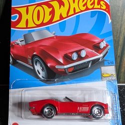 Hot Wheels 72 Stingray Convertible 