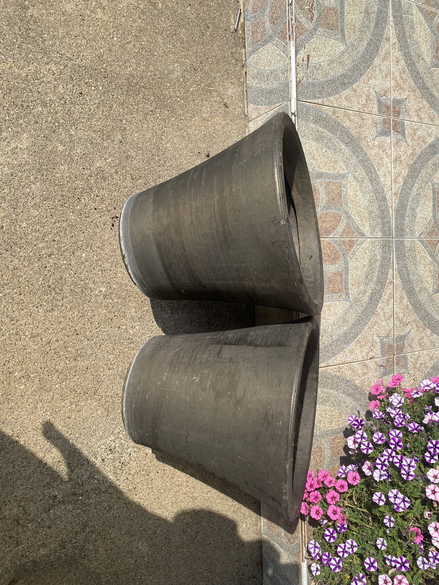 Flower Pots 2 for 17