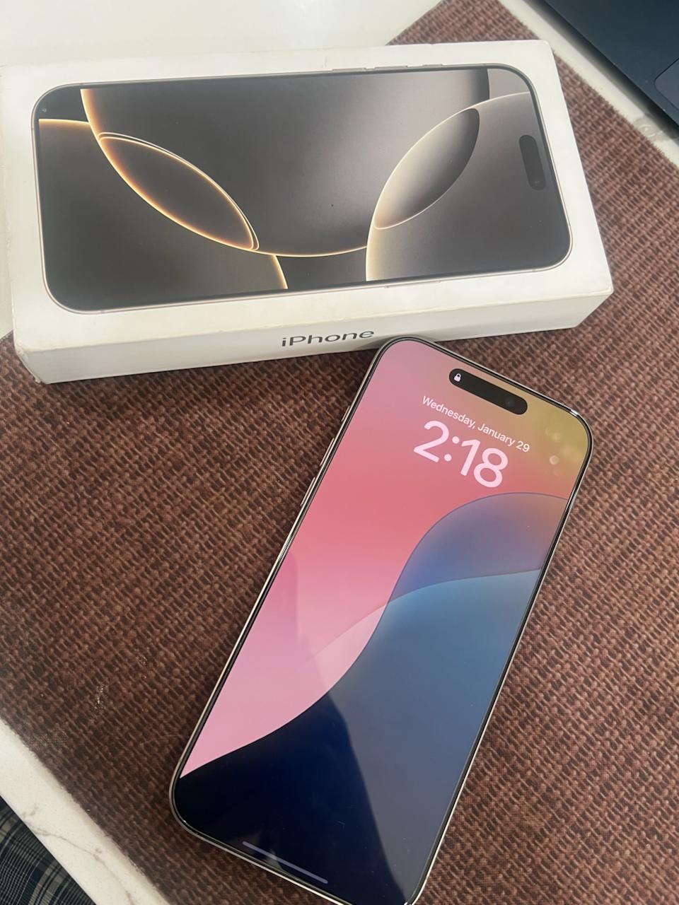 iPhone 16 Pro Max (Natural Titanium) - 256 Gb. Tmobile Only!