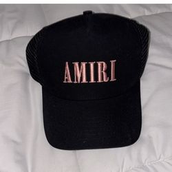 Amiri hat