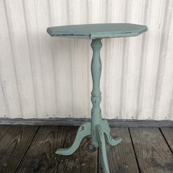 Light Green Antiqued Octagon Accessory Table