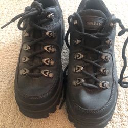 Shoes - 2 pairs size 5 