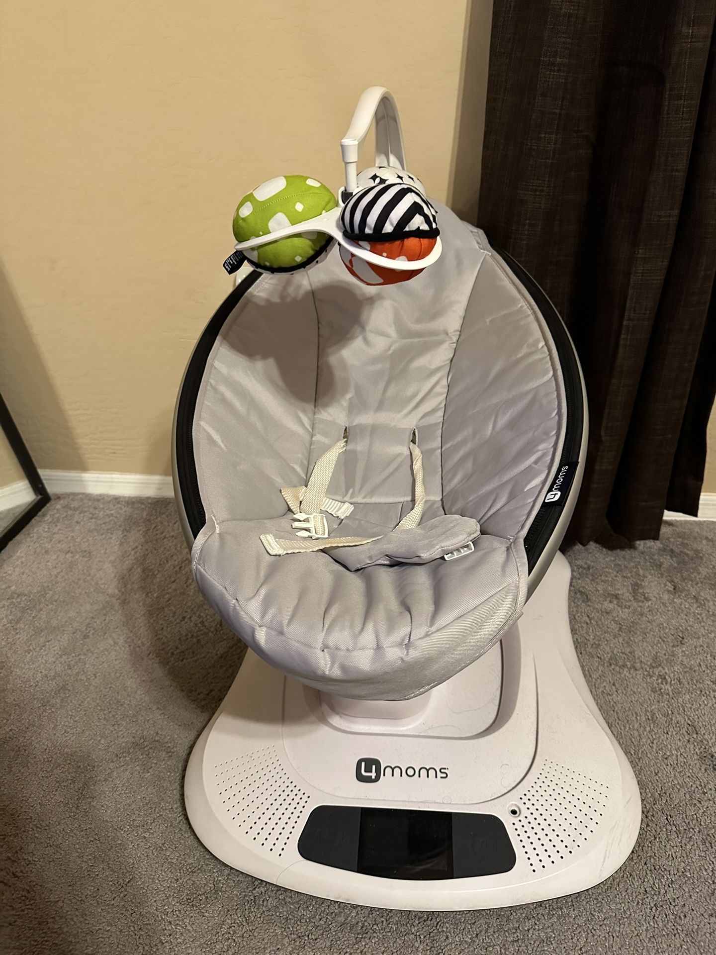 4moms Mamaroo