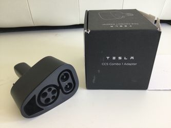 Tesla CSS1 combo adapter