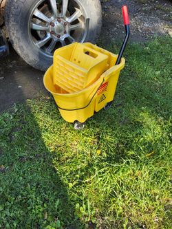 Mop Pail and Ringer