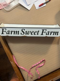 FARM BASKET HANGER