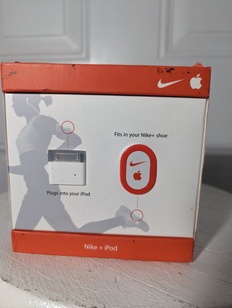 Familiarizarse Realmente Amigo por correspondencia Nike + iPod Sport Kit Wireless Shoe Sensor For Apple iPod! NEW! for Sale in  Pinon Hills, CA - OfferUp