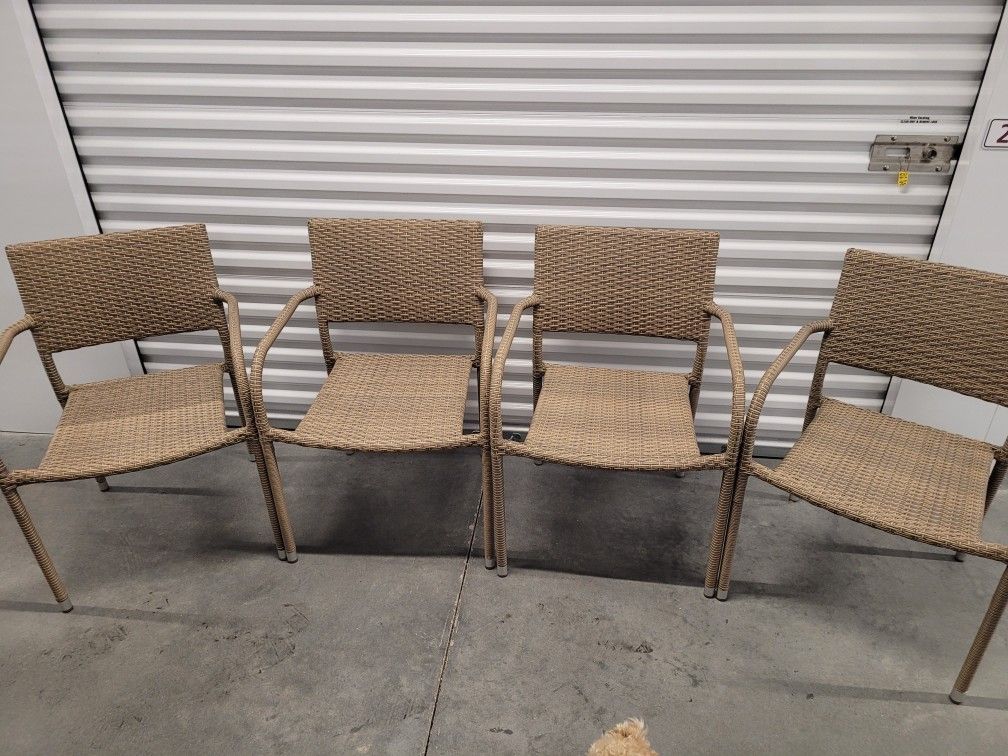 Outdoor Chairs
