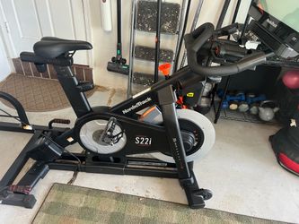 NordicTrack Commercial S22i Exercise Bike