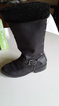 Lil girl boots 13 med