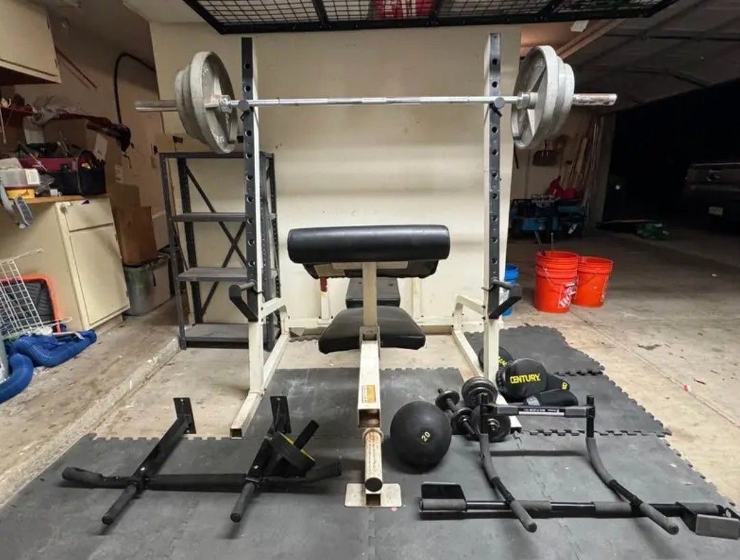 Squat Rack With Bench