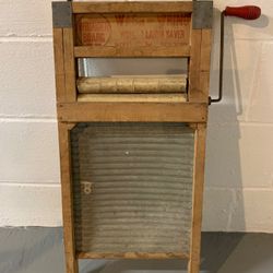 Rare Antique Wringer Board Wash & Wring Wasabi