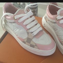 LV Sneakers Size 7