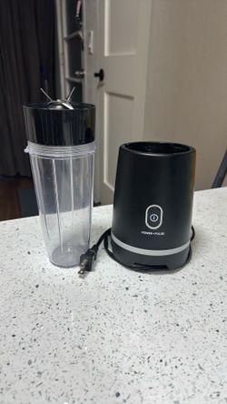 Black Single-Serve Blender with 1 Travel Lid, 16 oz,