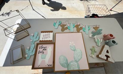 Cactus decor