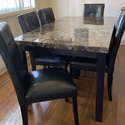 Kitchen/ Dining Table With 6 Chairs 