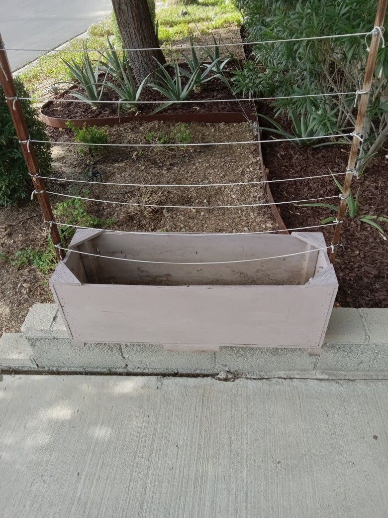Wood Planter Box