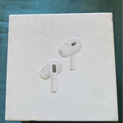 Gen 2 AirPod Pro Never Used, Was a Gift From My Cousin I don’t Really Find Any Use For It As a Beats Fan Lol Can Ship.