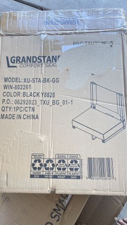 Folding Stadium Chair with Carrying Handle Grip