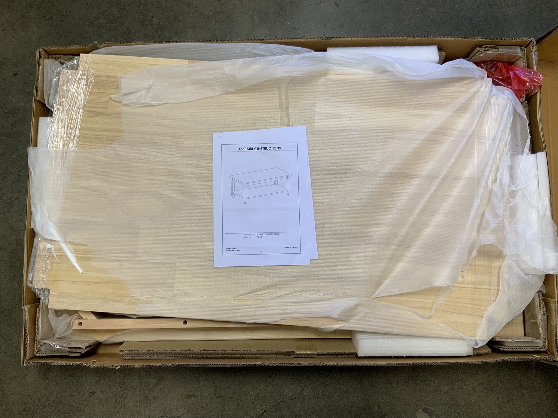 Solano Coffee Table International Concepts Solid Parawood, Farmhouse Style