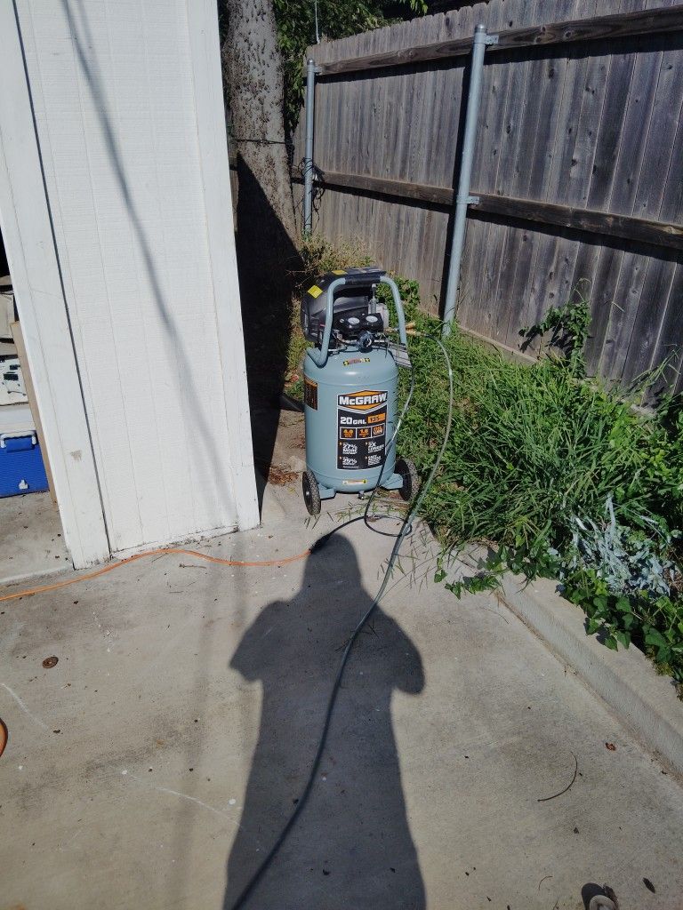 McGraw Compressor, Color: Tealish