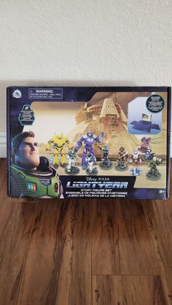 Disney Pixar Lightyear Story Figure Set Toy New.