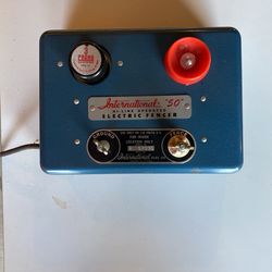 Vintage International 50 Electric Fencer 