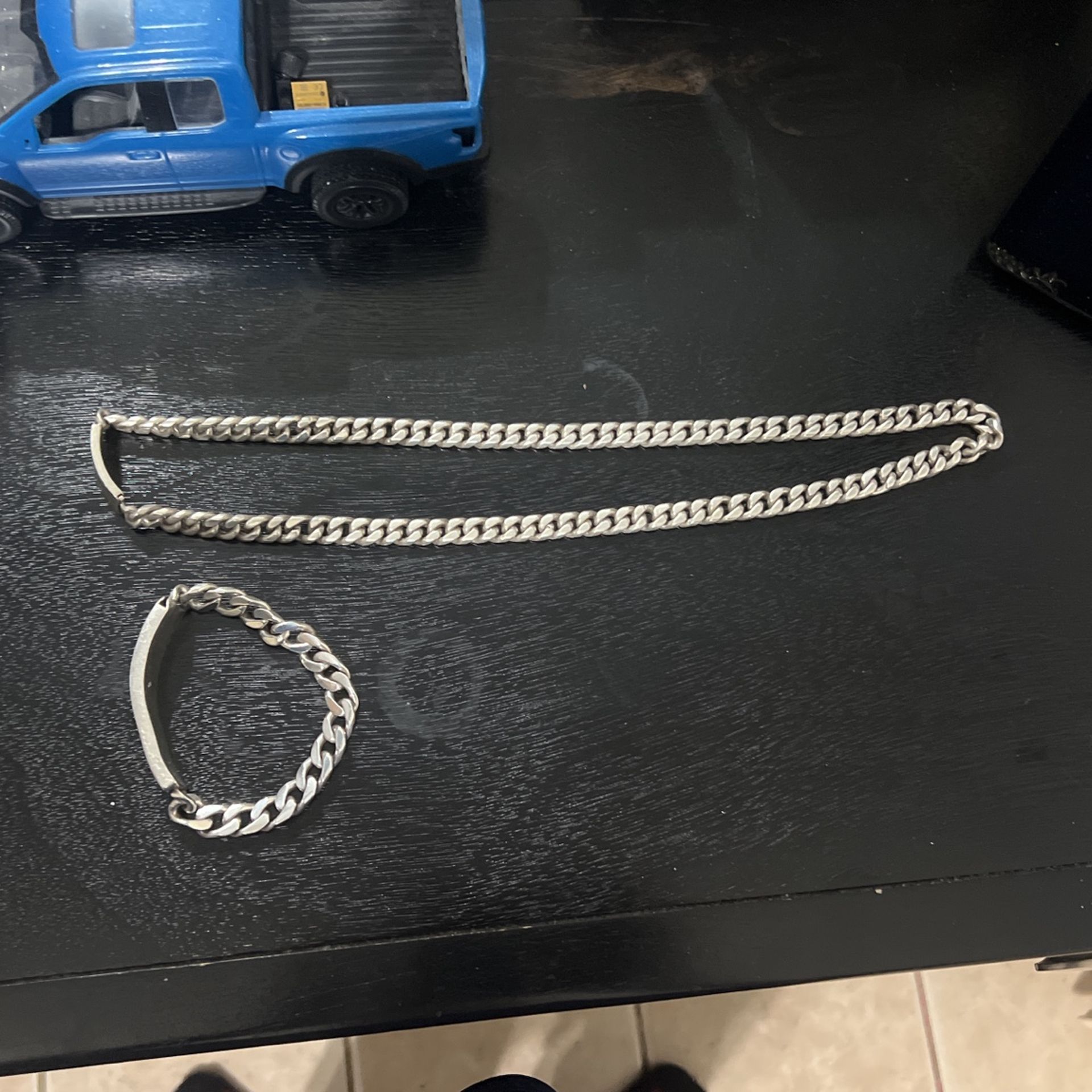 Silver chain and bracelet