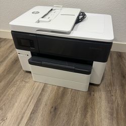 HP OfficeJet Pro 7740 Wide Format All-in-One Color Printer with Wireless & Mobile Printing