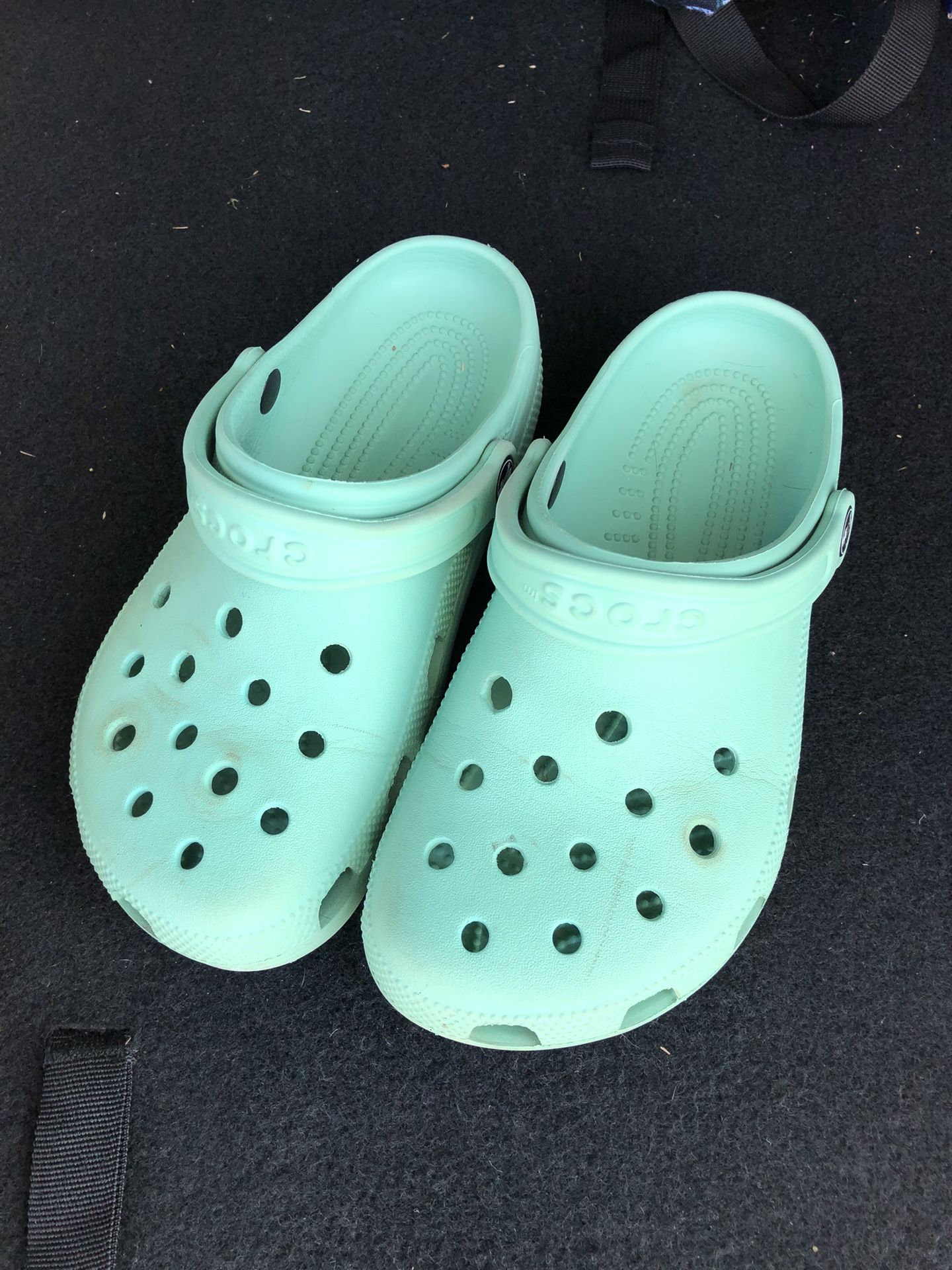 Crocs