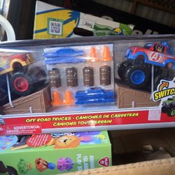 🧚‍♀️ NEW MARVEL SUPERHERO OFF-ROAD FRICTION  TRUCKS, 18 PCS