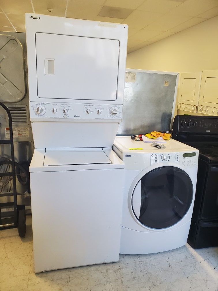 🔥🔥Kenmore washer and gas dryer stackable 27inches wide in excellent condition 🔥🔥