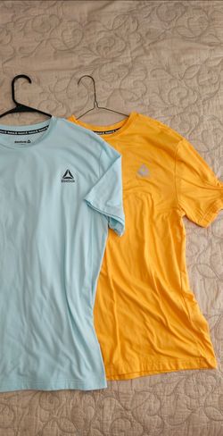 Men's Clothing Bundle – Reebok Shirts + Cargo Shorts