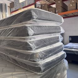 Nice Mattress Deal!  King $198 Queen $158 Full $128 Twin $98