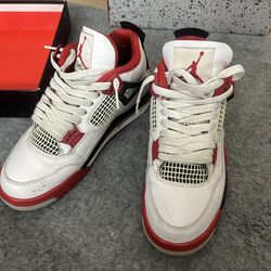 Jordan 4