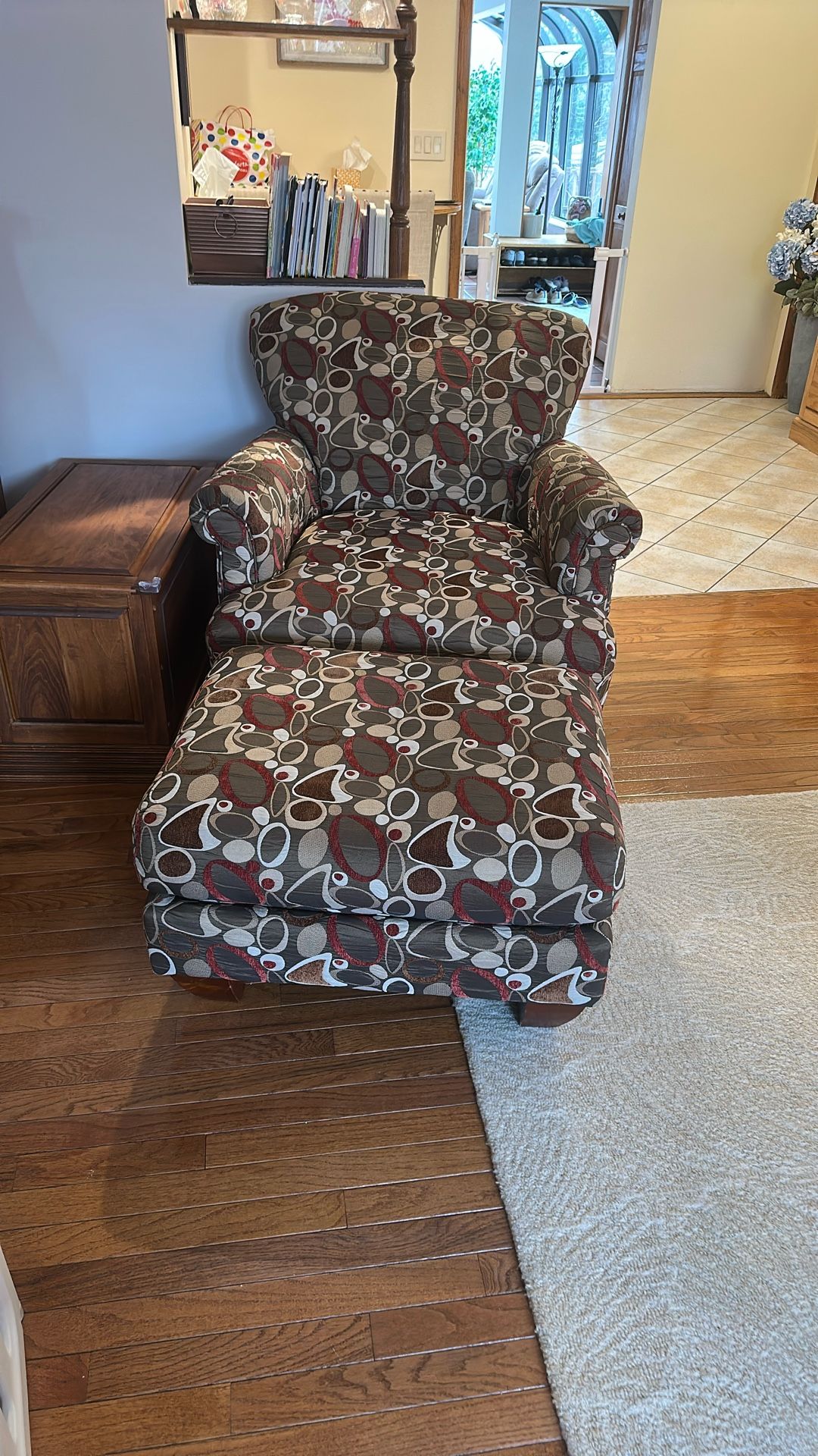 Chair & Ottoman