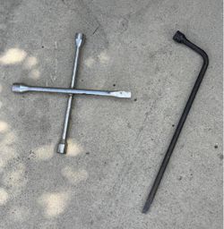 4-Way Lug Wrench and Tire Iron Set