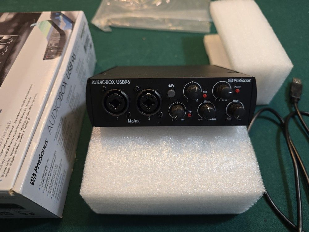 Audiobox USB 96 Audio Interface
