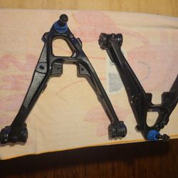  2007-2013
Chevrolet Silverado 1500 Control Arms 